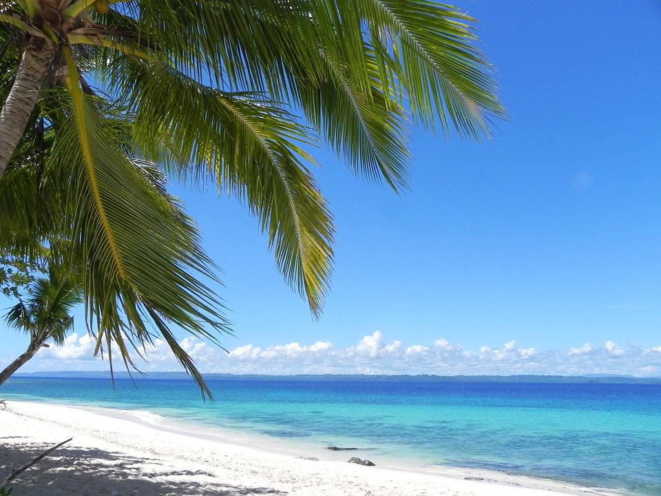 white-sandy-beach-928100_960_720 white-sandy-beach-928100_960_720